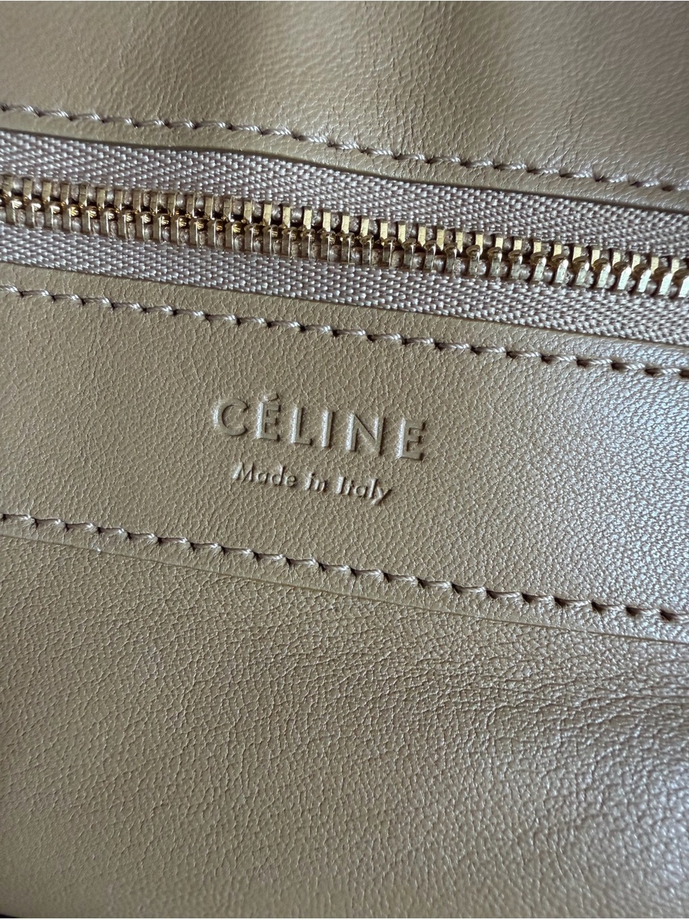 SOLD 🛑 Celine CABA Two-Tone Leather Tote in Tan and Blue - Picture 3 of 14